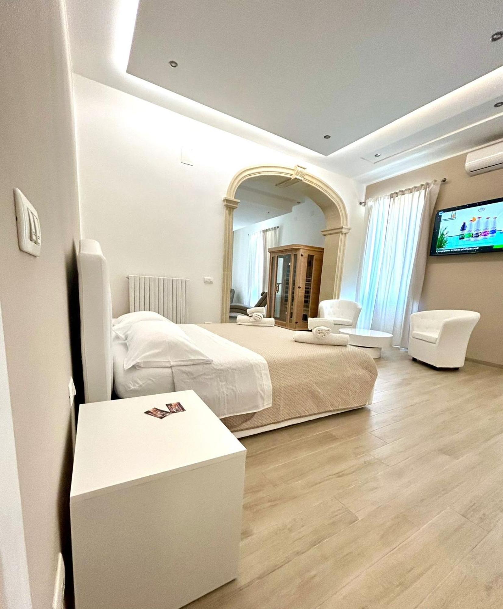 Bed E Suite Domar Brindisi Kültér fotó